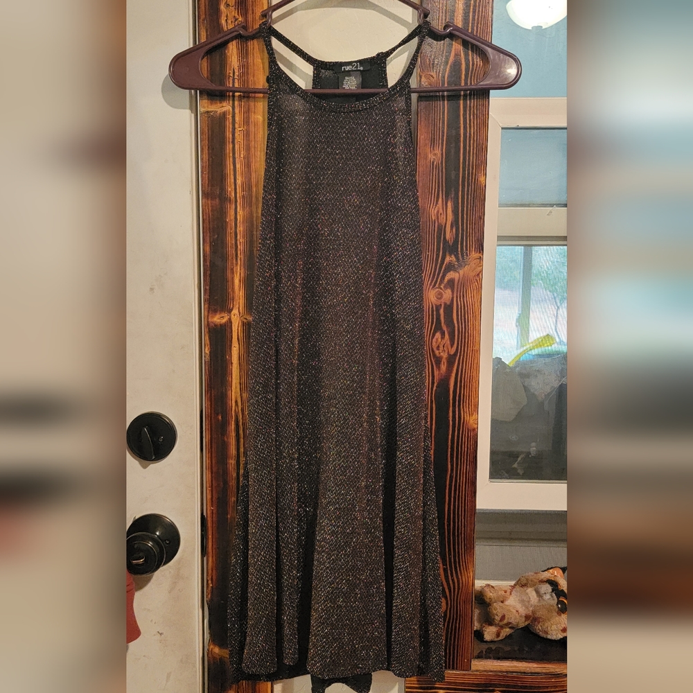 Short dress